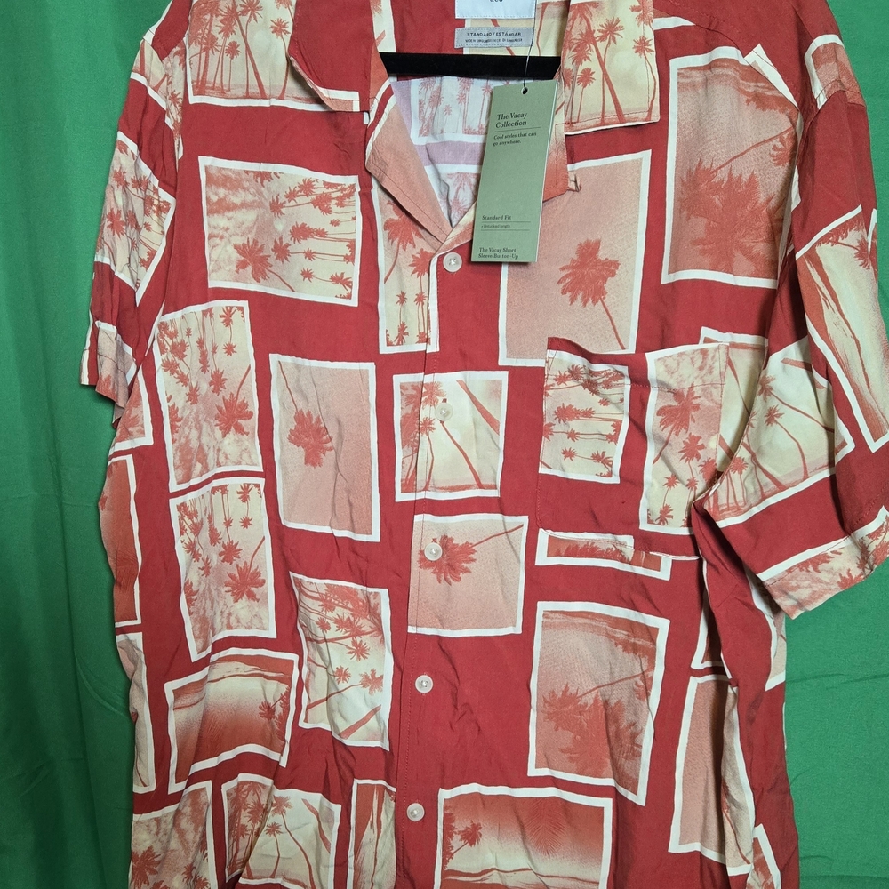 Goodfellow & Co Red and Cream Palm-Print Short Sleeve Button-Up Shirt